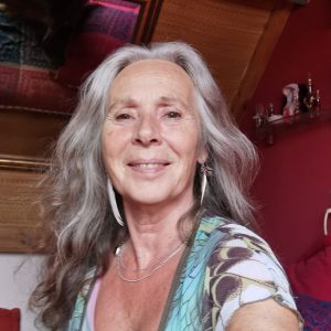 Cora Emens